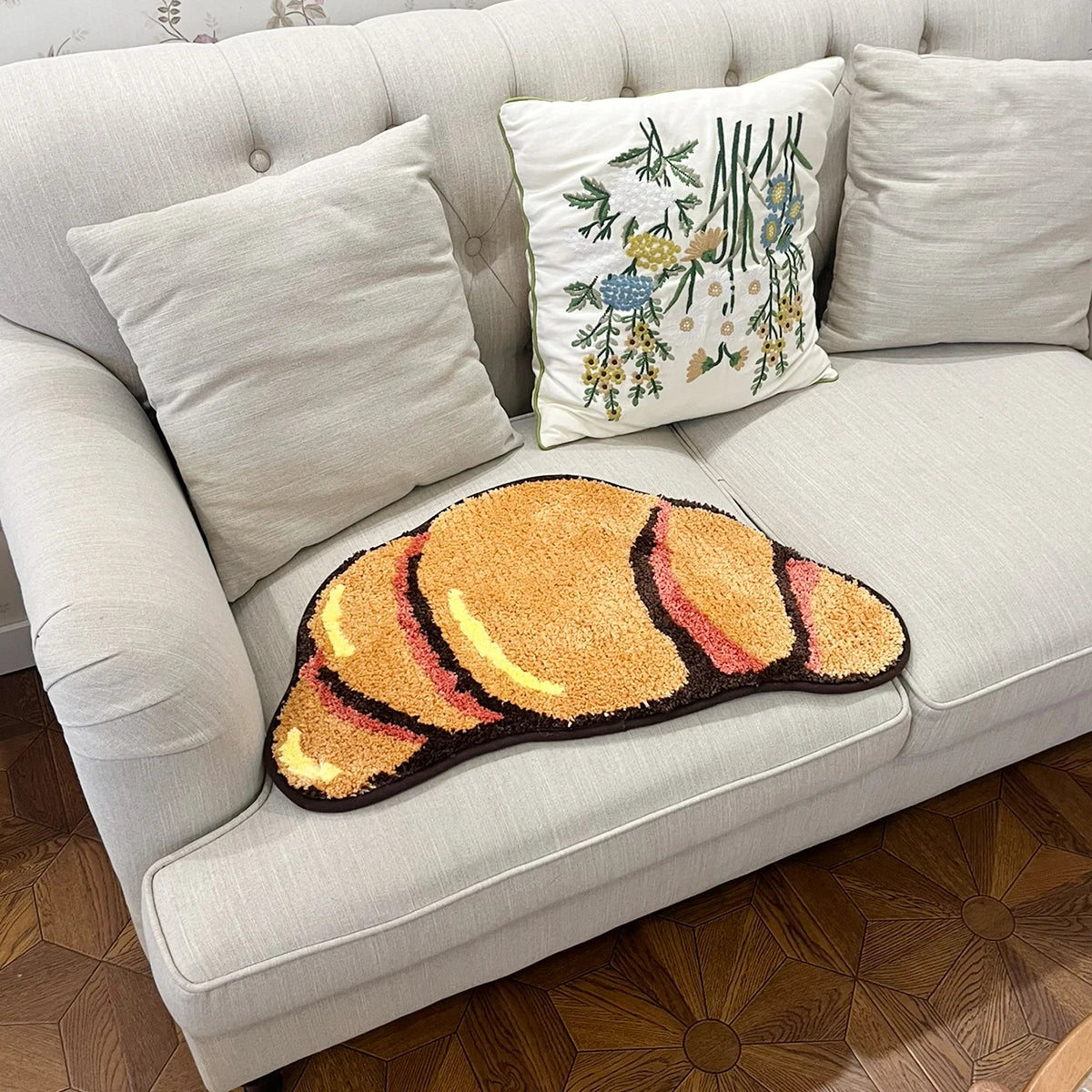 Croissant Rug - Velacci Store