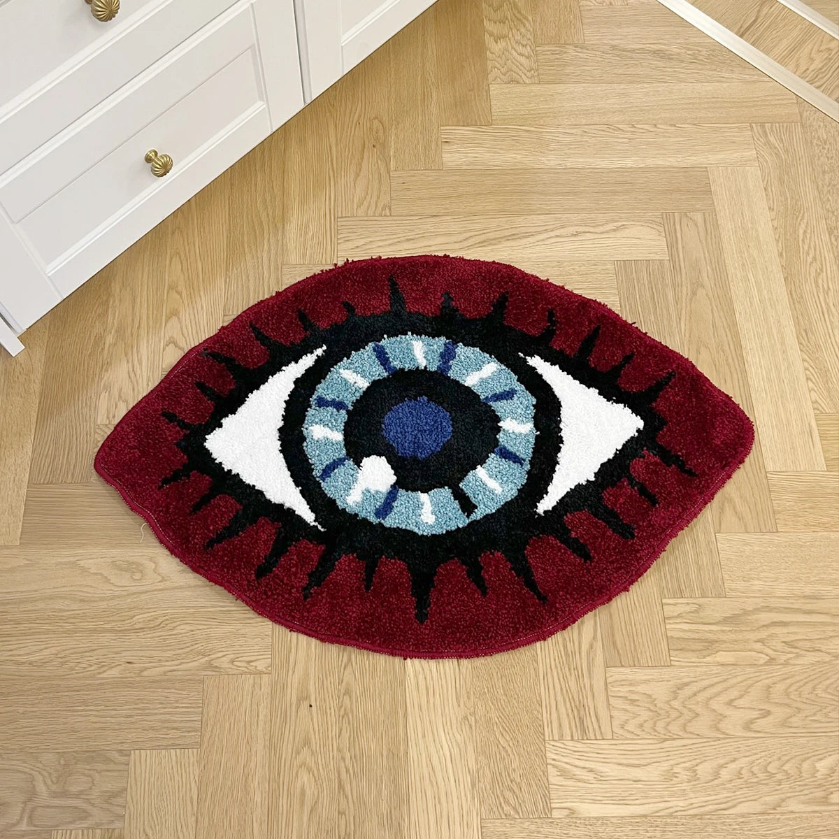 Red Eye Rug - Velacci Store